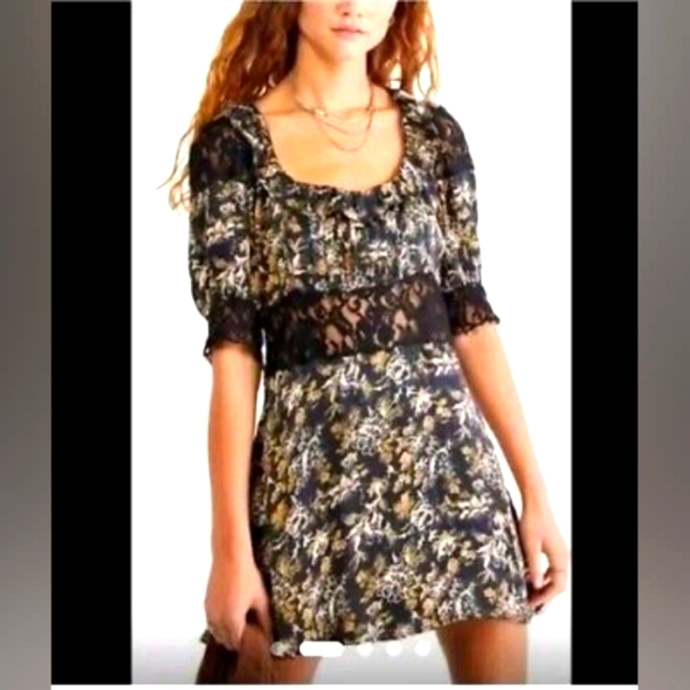 Free People Black & Gold Floral Mini Dress Tie Back Embriduered Lace Whimsical 8